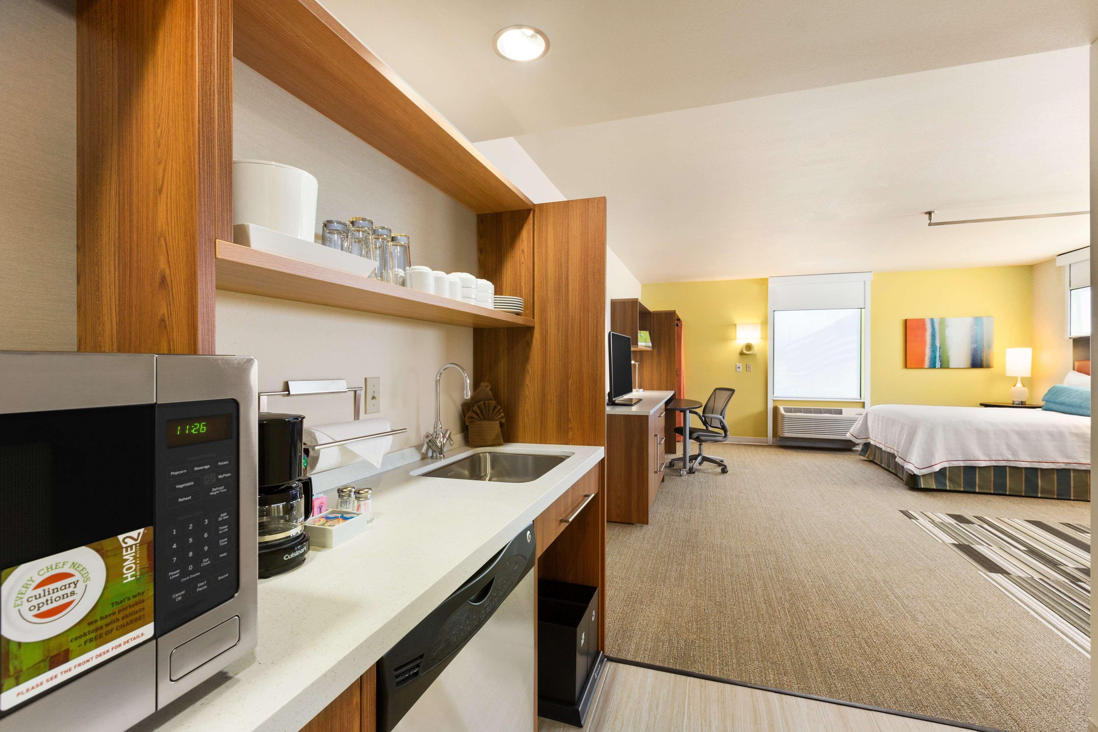 Home2 Suites By Hilton Farmington/Bloomfield Екстер'єр фото