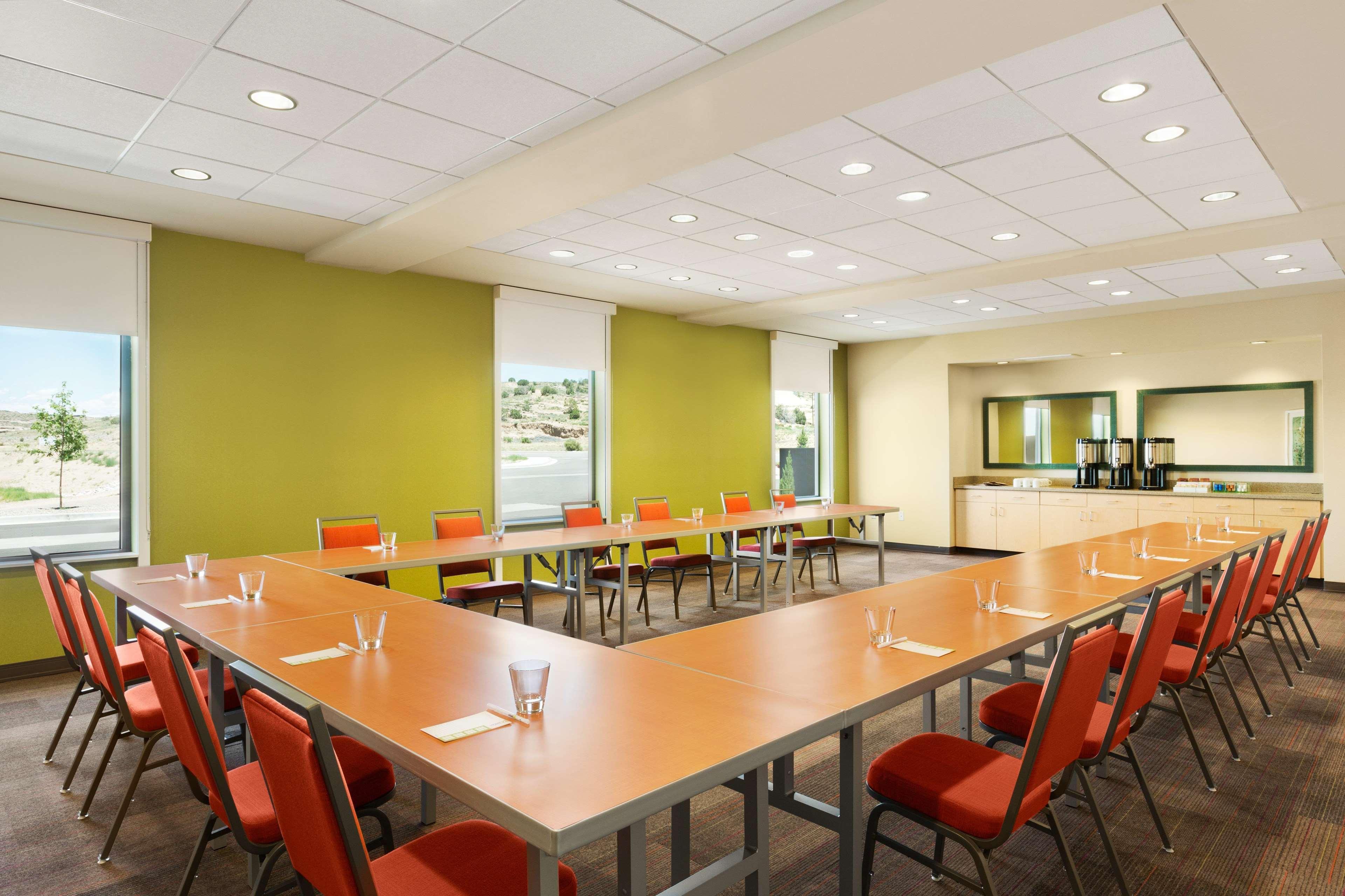 Home2 Suites By Hilton Farmington/Bloomfield Екстер'єр фото