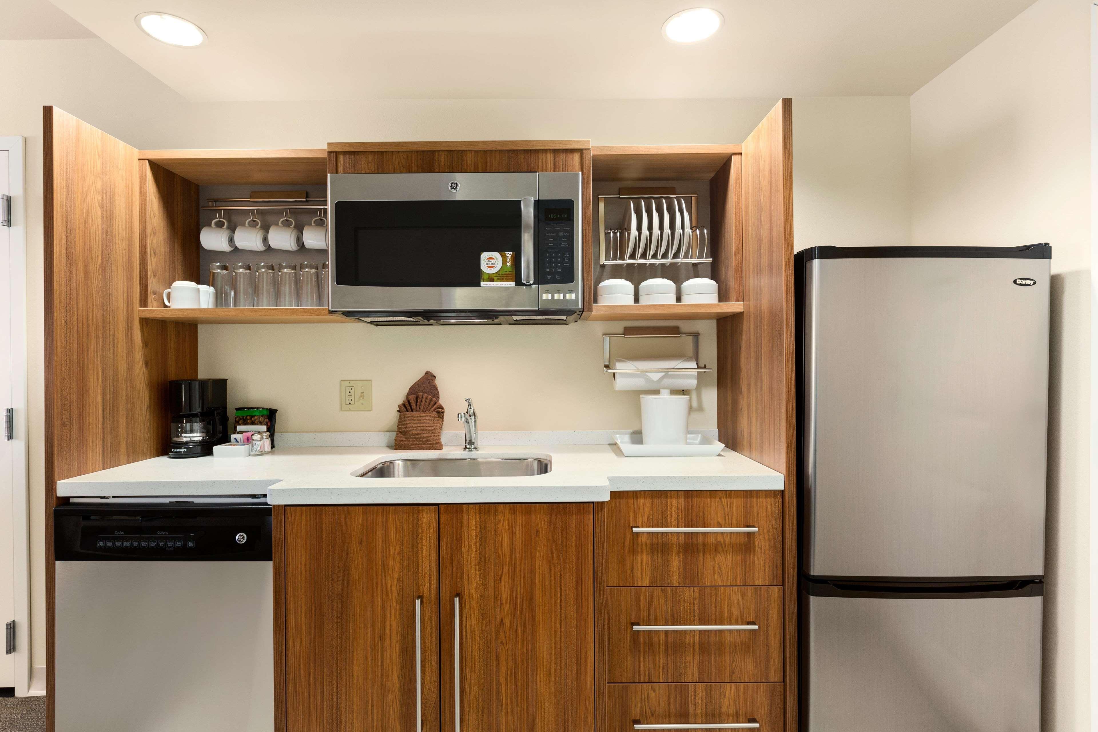 Home2 Suites By Hilton Farmington/Bloomfield Екстер'єр фото